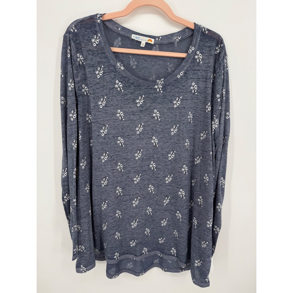 C&C California Top Women 2X Navy Blue Floral Slub‎ Knit Long Sleeve Scoop Neck